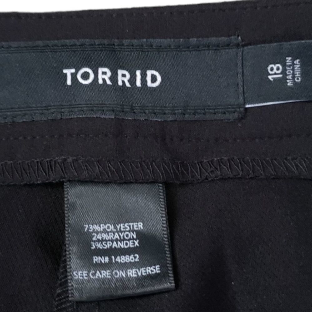 Torrid Double Button Shorts - image 4